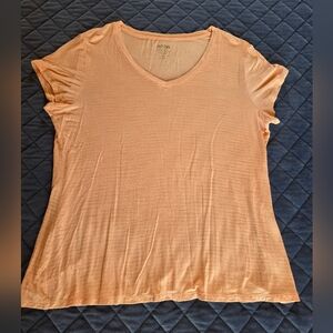 Apt. 9 Women's Peach W/gold Horizontal Stripes V-Neck Tee XL